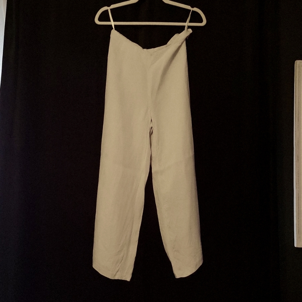 XS Flowy crop pants